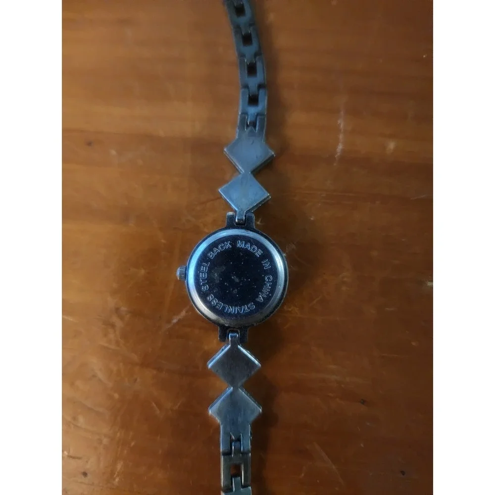 White Stage Womens Silver Tone Rhinestone Diamond Link Bracelet Watch As Is